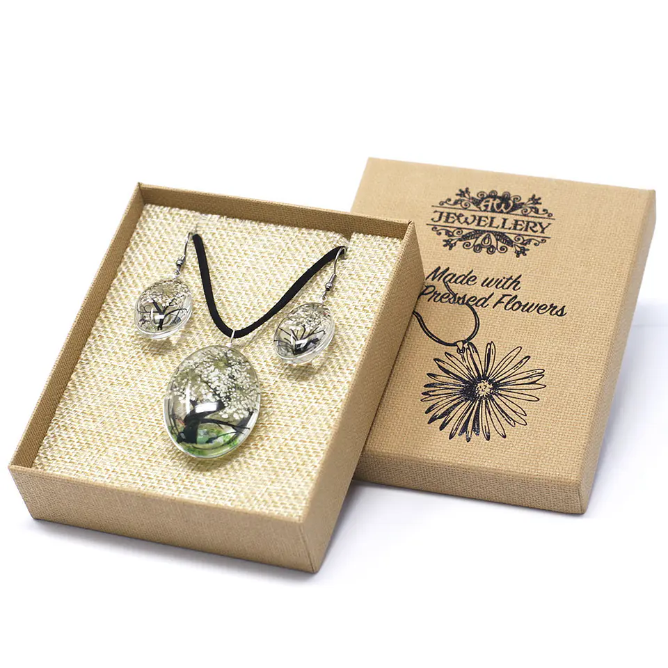 Conjunto Colar + Brincos com Flores Prensadas - Árvore da Vida - Branco 2