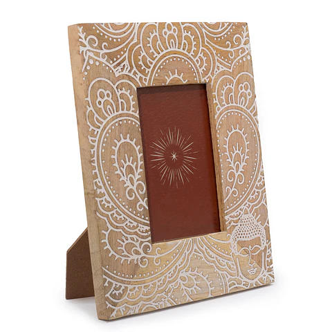 Moldura Média em Madeira de Manga Buda - Branco 26x20x2cm