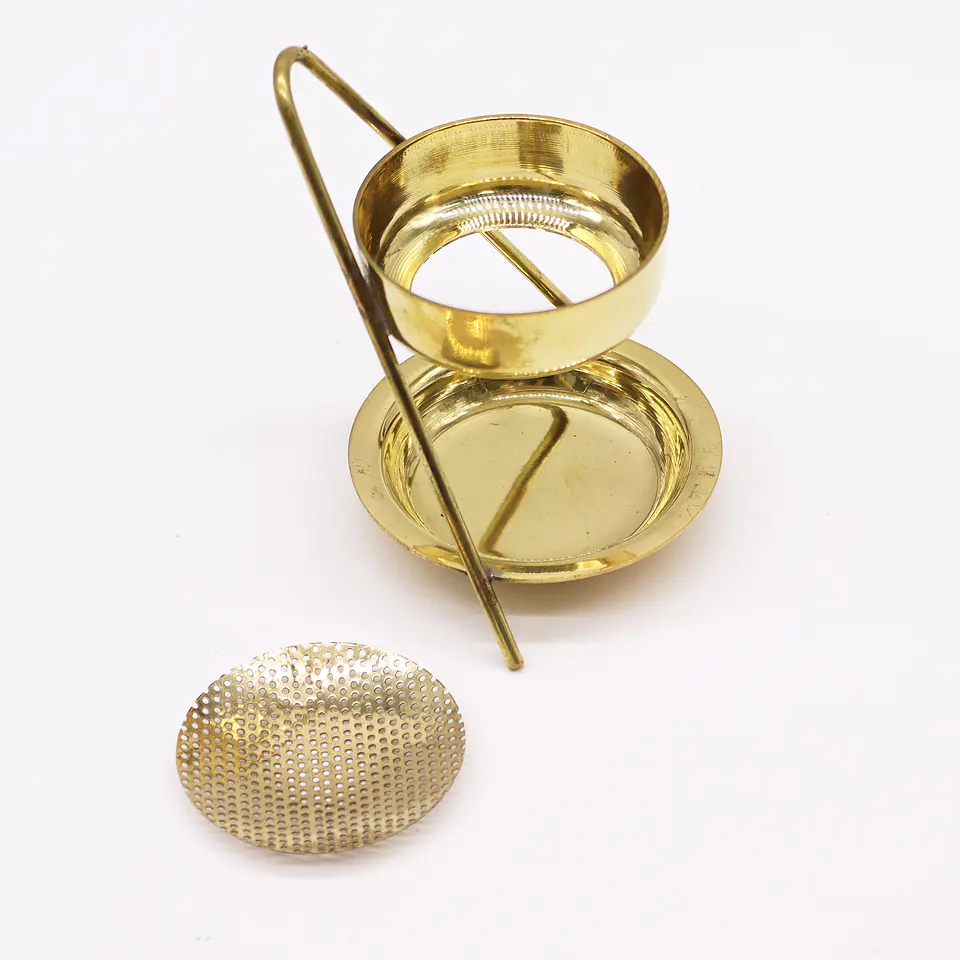 Queimador de Resina em Latão - Dourado 10x8cm 2