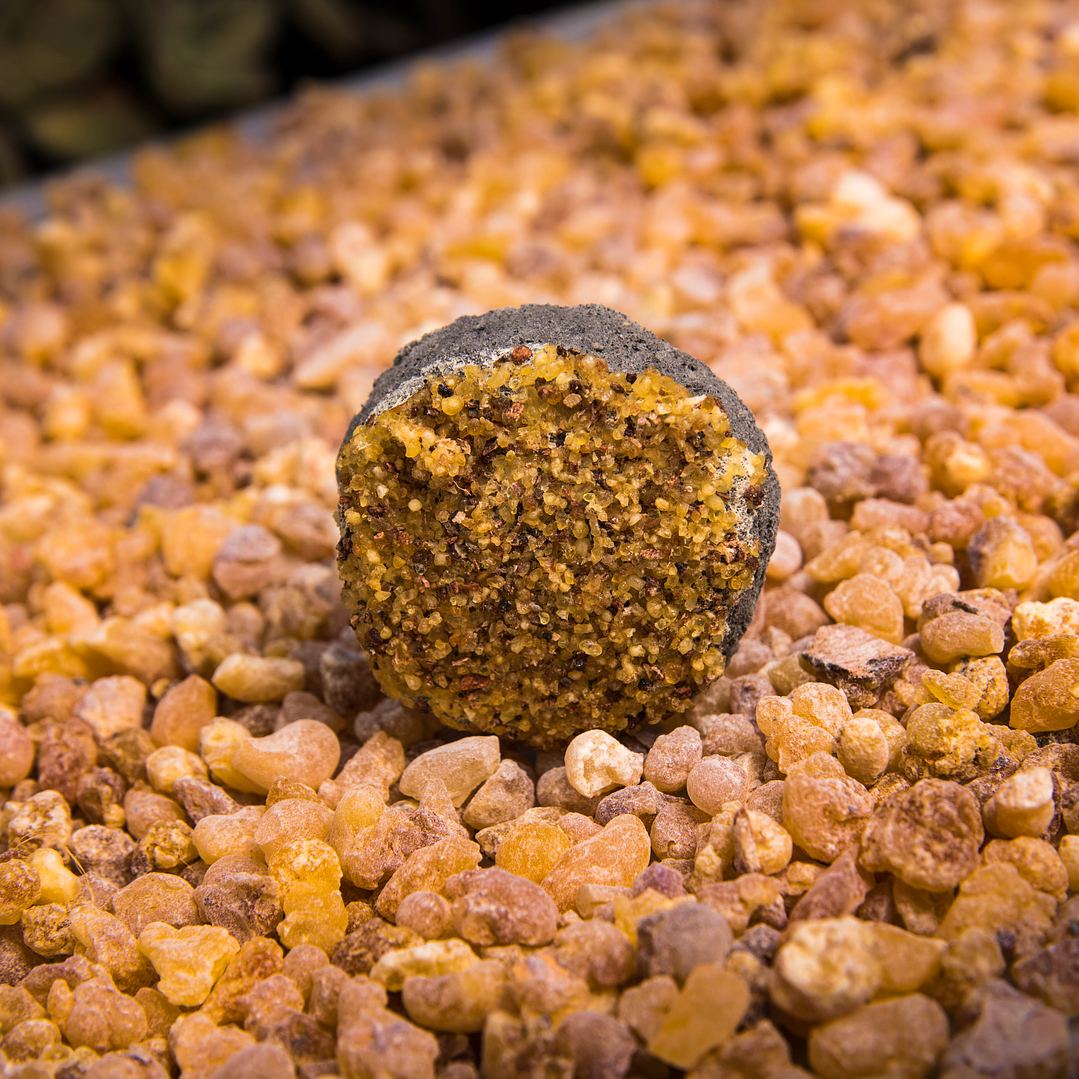 Pastilhas de Resina & Carvão p/ Defumação - Frankincense (Olíbano) 6