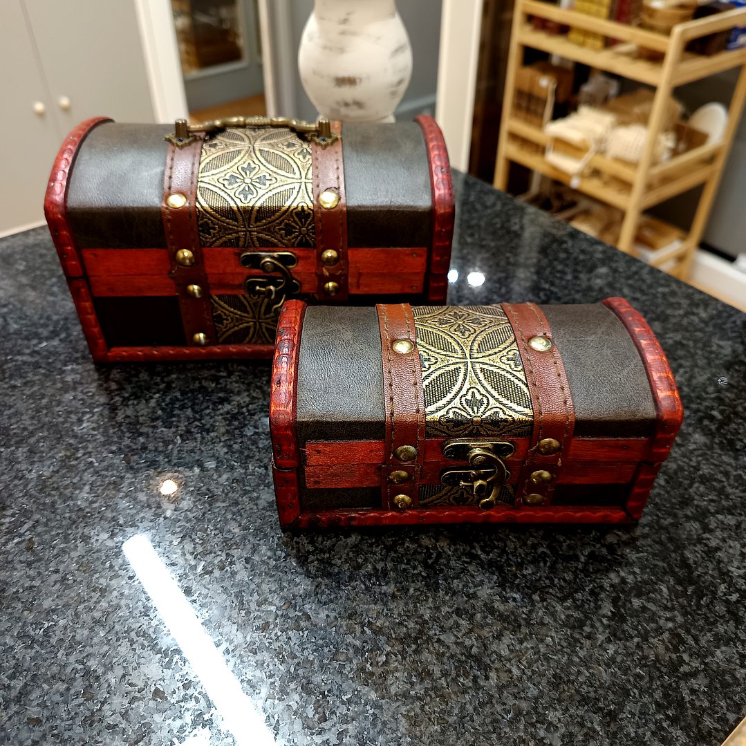 Conjunto de 2 Caixas Coloniais - Baú Metal em Relevo 10x18x10cm 2