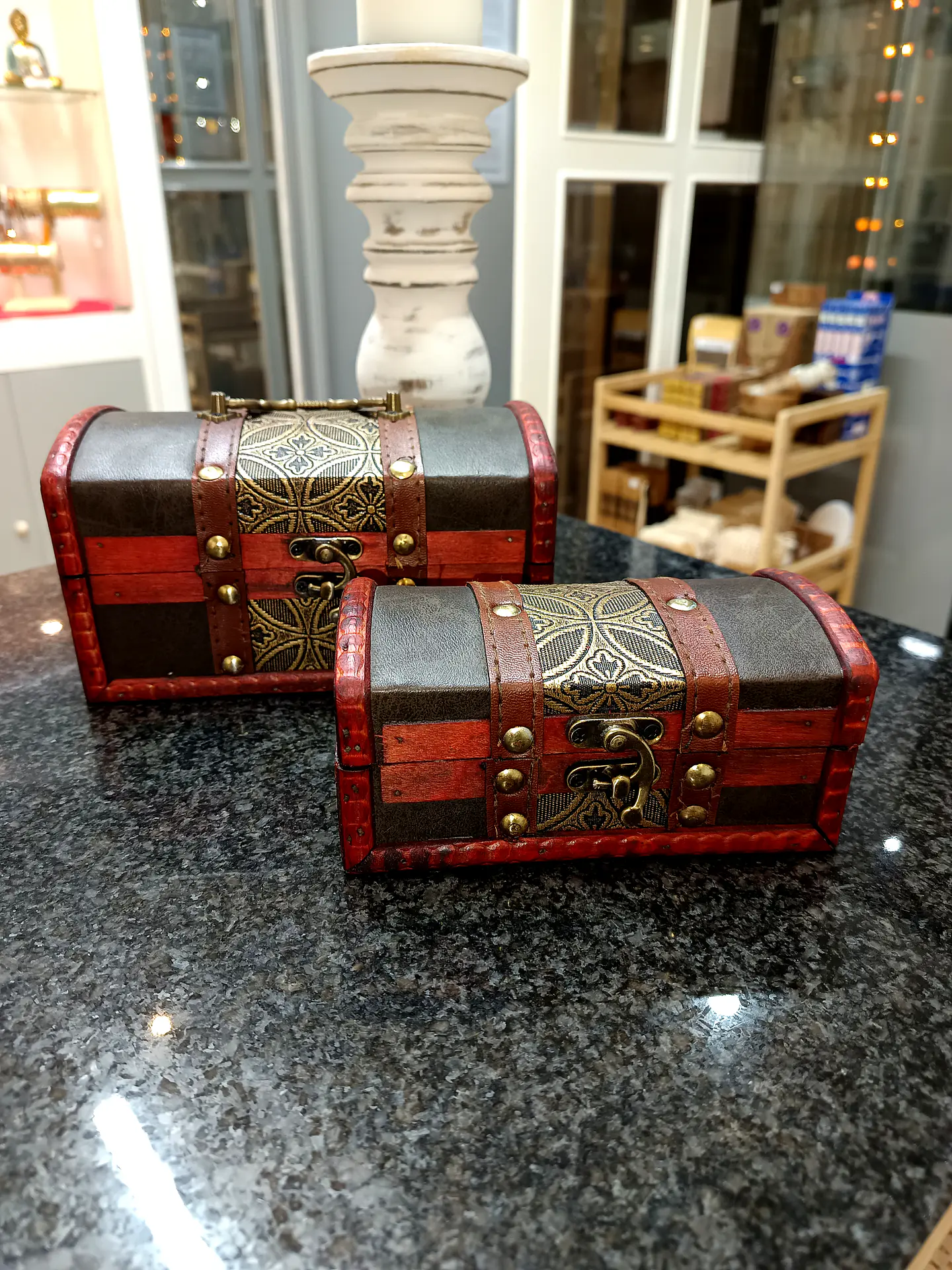Conjunto de 2 Caixas Coloniais - Baú Metal em Relevo 10x18x10cm 3
