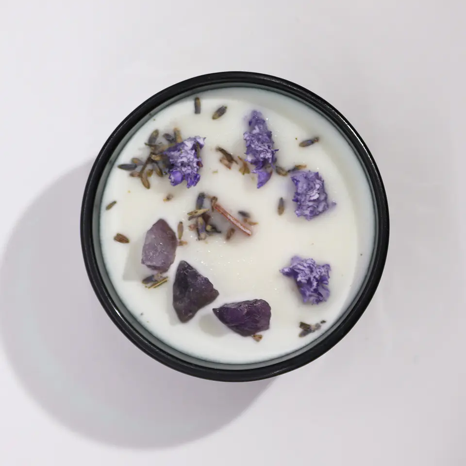 Vela Mágica Floral de Soja c/ Cristais Hop Hare - A Lua 175gr 2