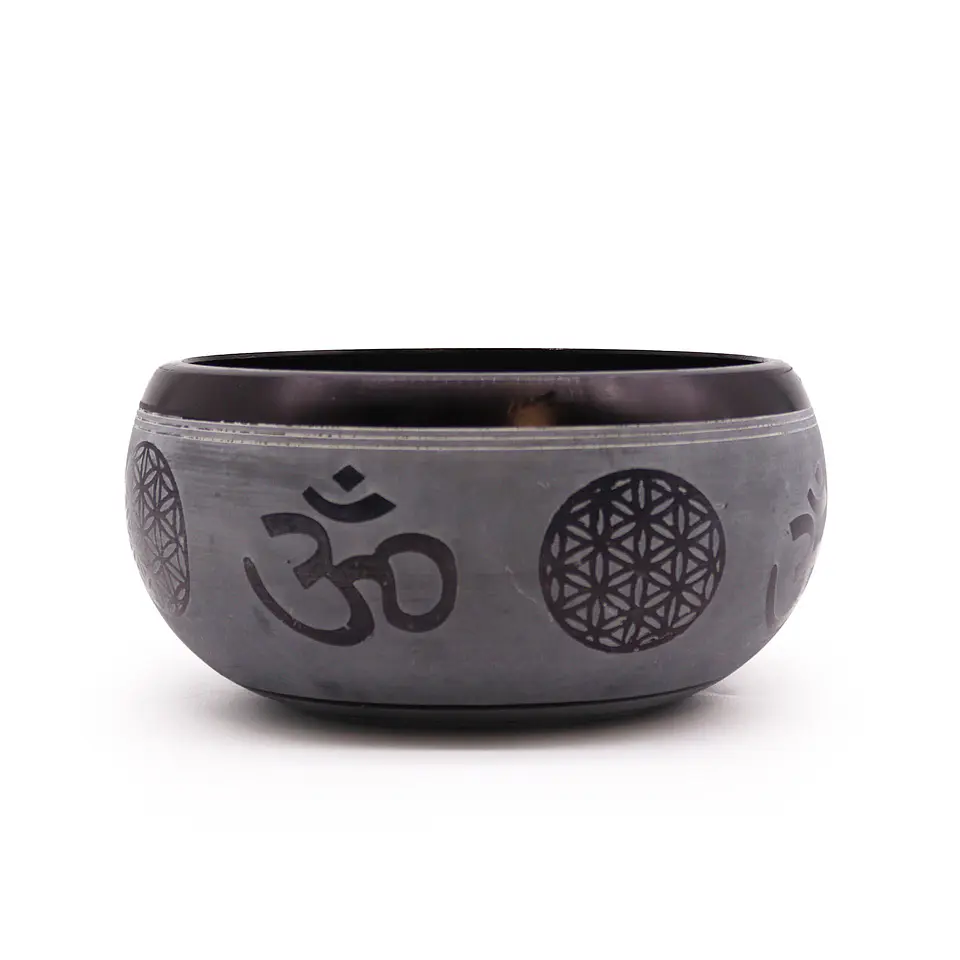 Taça Tibetana “Cinza da Terra” c/ Bastão de Madeira – Om & Cinco Budas 16x8,5cm 1