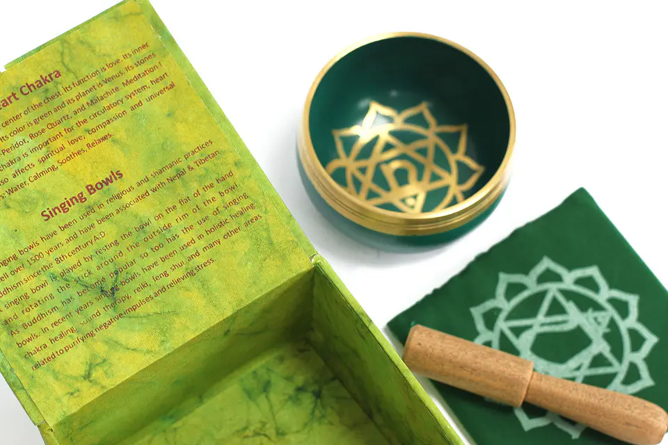 Gift Set Taça Tibetana dos 7 Chakras - Coração 8cm 2
