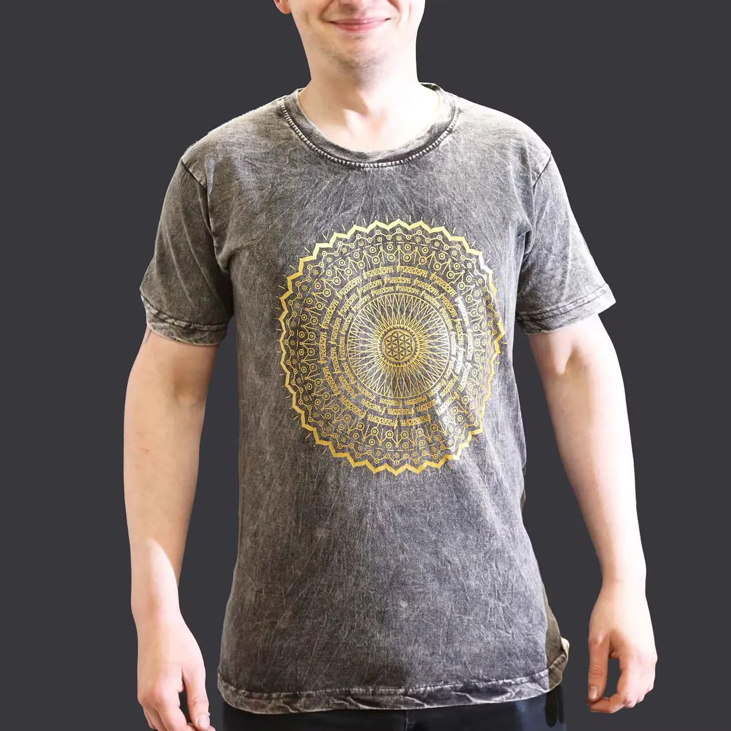 T-shirt Nomad Sari Efeito Lavagem - Mandala - Cinzento Escuro 1