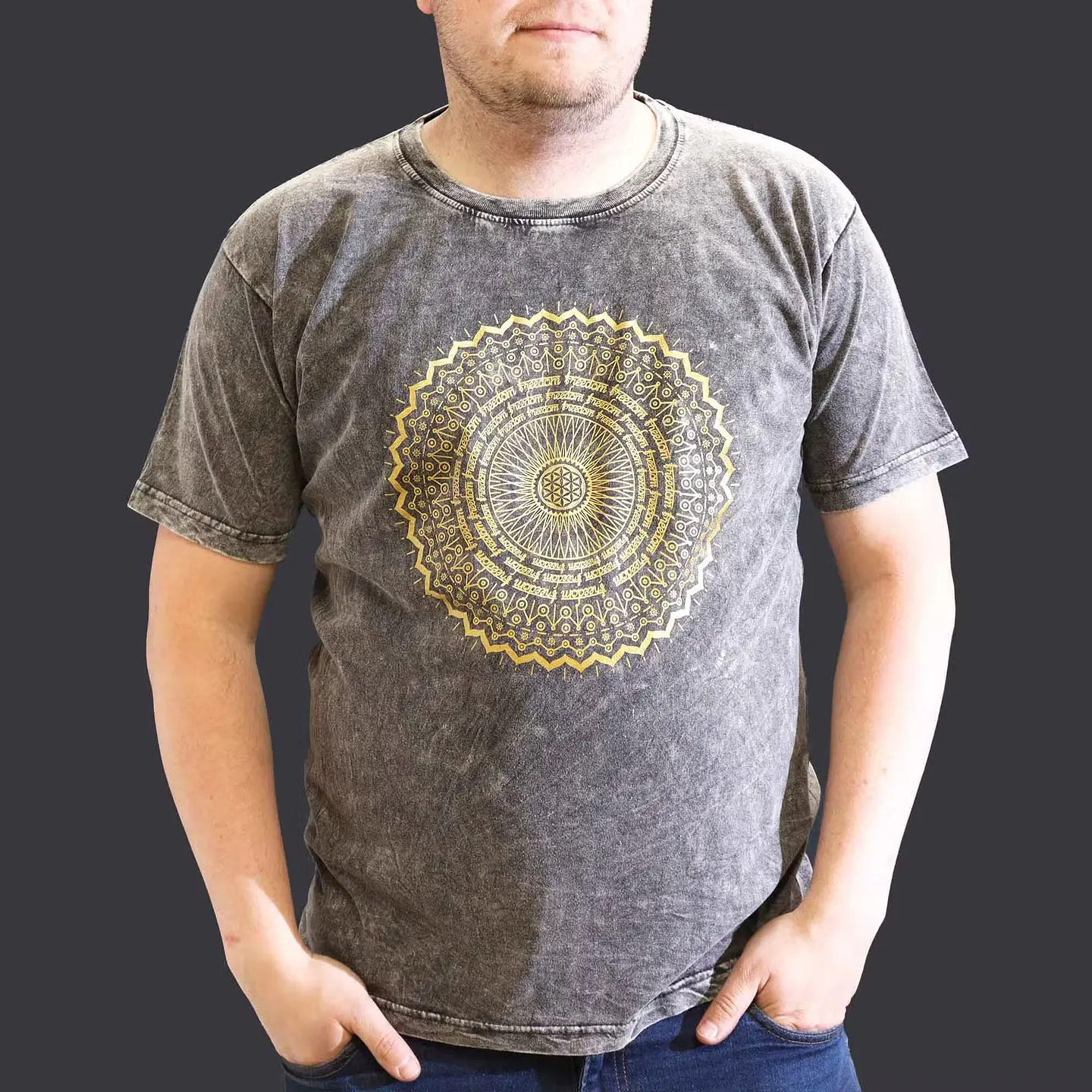 T-shirt Nomad Sari Efeito Lavagem - Mandala - Cinzento Escuro 4