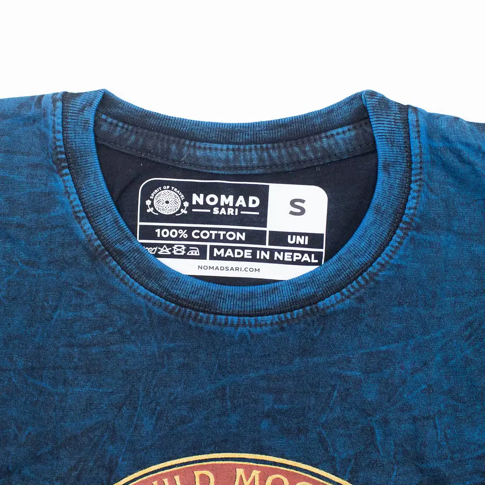 T-shirt Nomad Sari Efeito Lavagem - Stay Wild, Moon Child - Azul 2