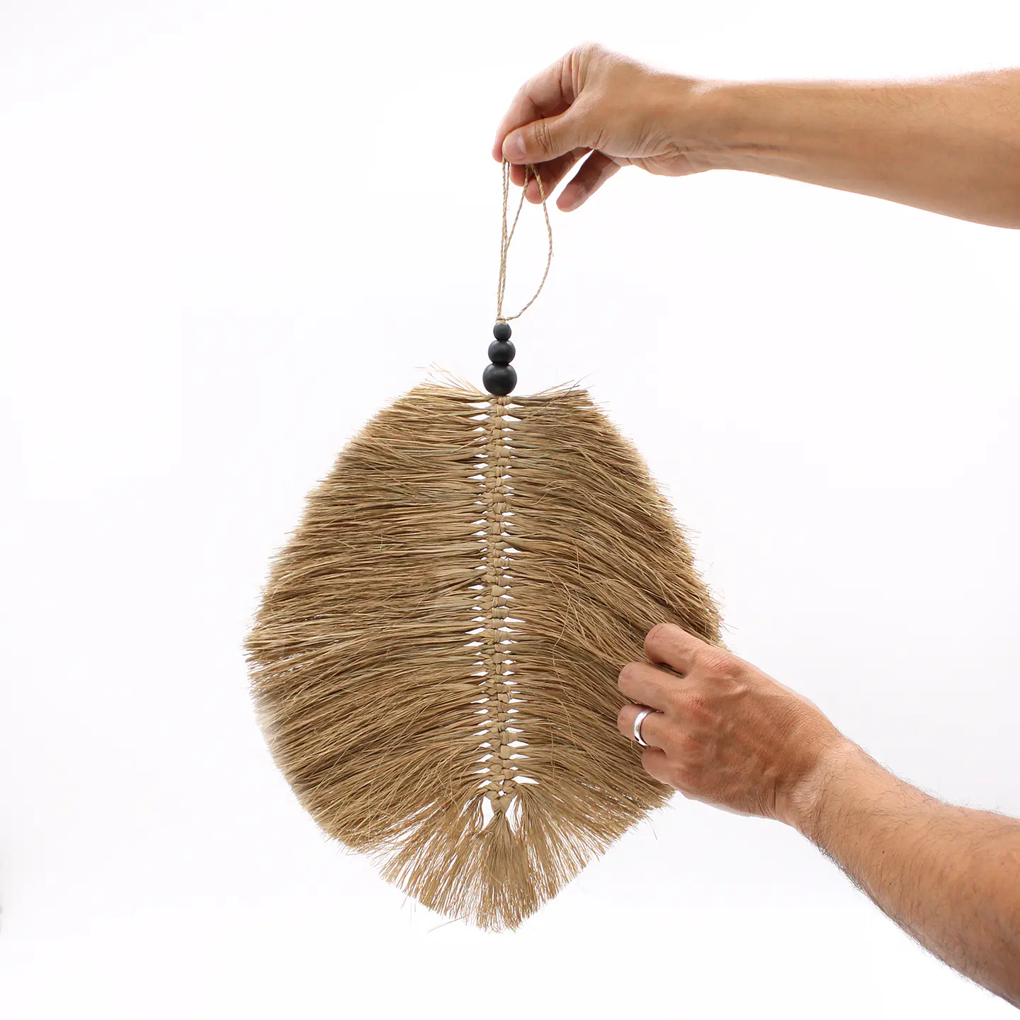 Pendurante de Parede - Folha de Ráfia Natural Suspensa - 35cm 2
