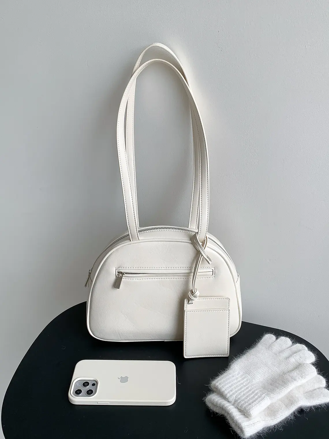 Bolso Bowling 'Arco' con Cartera Colgante - Estilo Retro Urbano & Funcional 5
