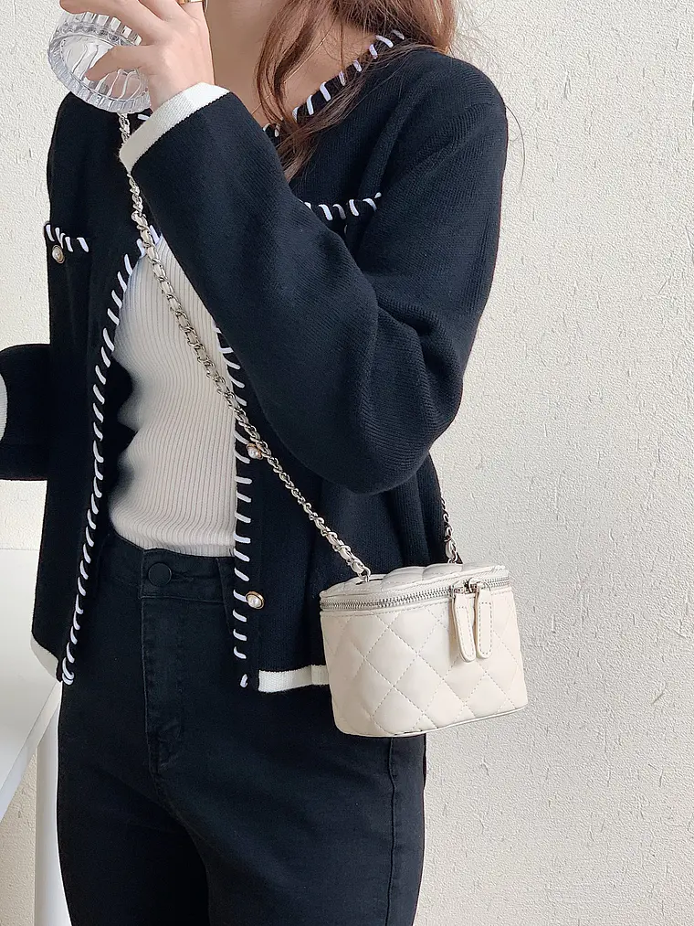Mini Bolso Caja Acolchado con Cadena — Diseño Rombo, Estilo Clásico 14