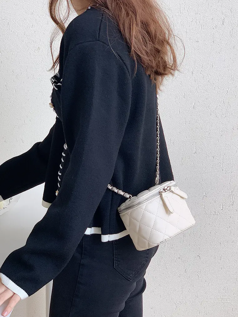 Mini Bolso Caja Acolchado con Cadena — Diseño Rombo, Estilo Clásico 15