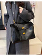Bolso tote de cuero sintético con textura cocodrilo y broches dorados — elegancia urbana en negro - Miniatura 10