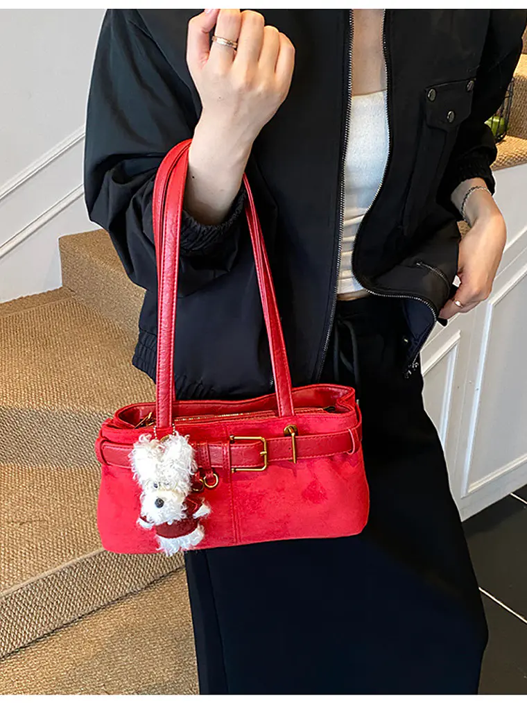Bolso de hombro en ante sintético con cinturón decorativo y colgante de perrito — estilo retro dulce 13