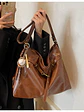 Bolso tote de cuero sintético con cierre de cordón y herrajes dorados — estilo urbano estructurado - Miniatura 14
