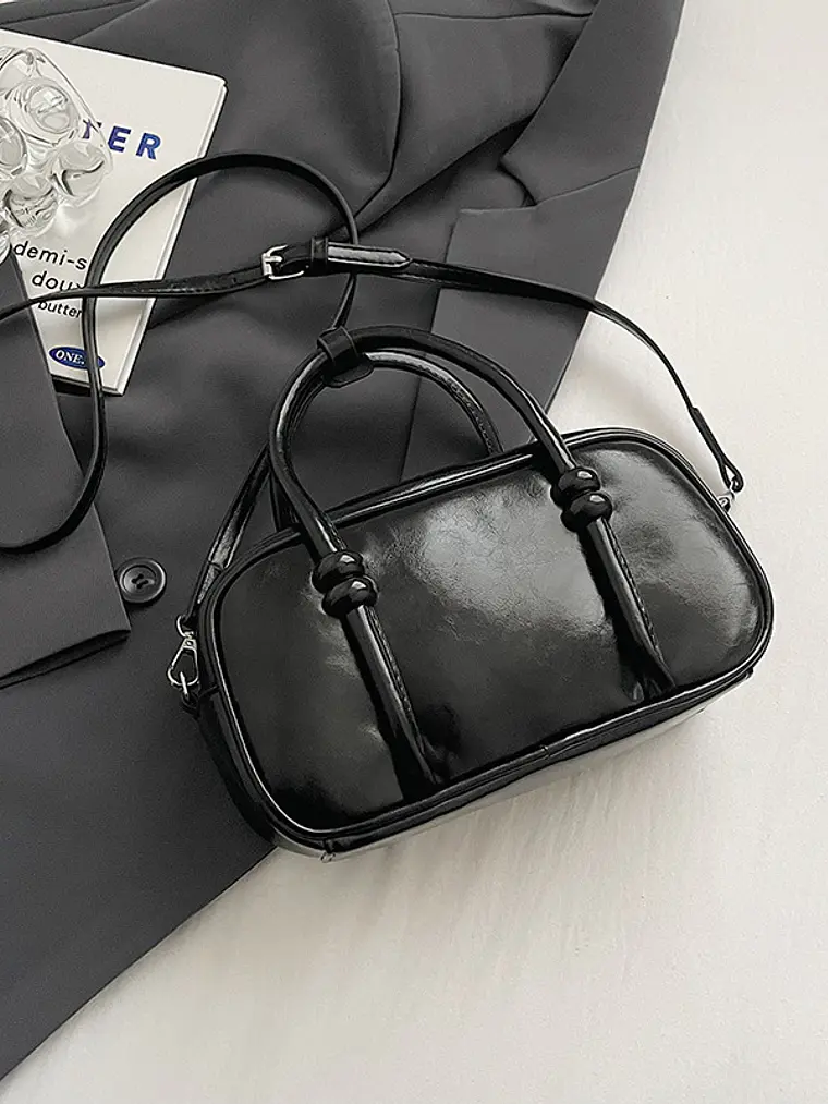 Bolso Boston mini con asas anudadas y correa larga — estilo retro street 2