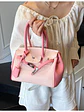 Bolso Estructurado Bicolor con Textura Granulada — Diseño Clásico y Femenino - Miniatura 3