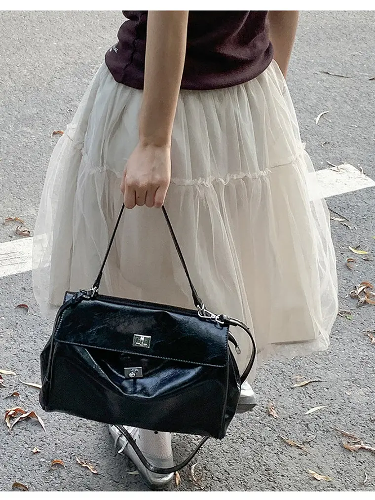 Bolso tipo Kelly de cuero sintético con cerradura giratoria — estructura clásica en dos tamaños 6