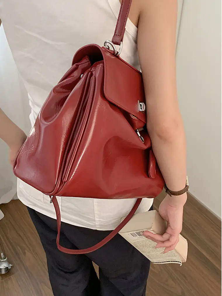 Bolso tipo Kelly de cuero sintético con cerradura giratoria — estructura clásica en dos tamaños 13