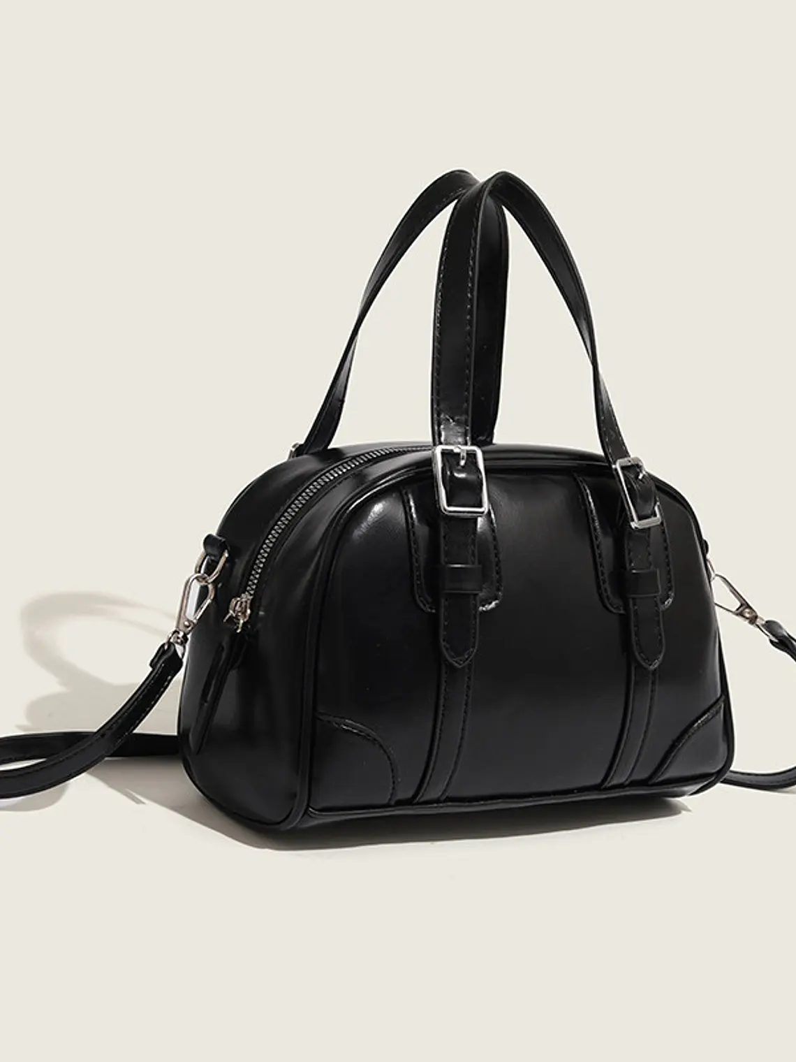 Bolso de mano tipo cápsula con hebillas plateadas y costuras decorativas — estilo retro coreano 12