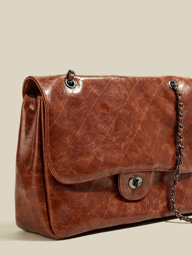 Bolso de cadena acolchado con cuero sintético envejecido y bolsillo trasero 2