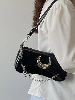 Bolso de hombro negro con luna plateada y cadena intercambiable