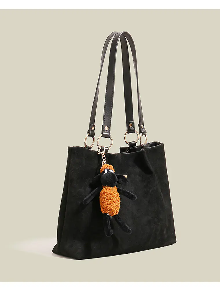 Bolso tote de terciopelo con textura rombo y colgante de ovejita 2
