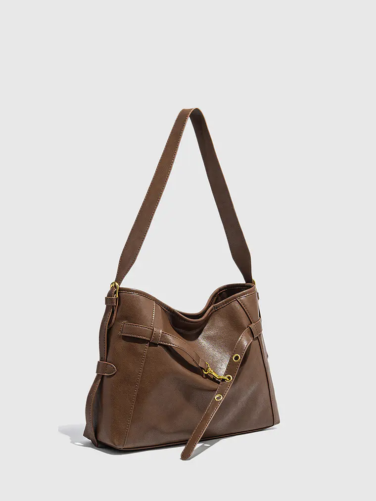 Bolso Hobo Grande con Herrajes Dorados y Detalle de Hebilla 2
