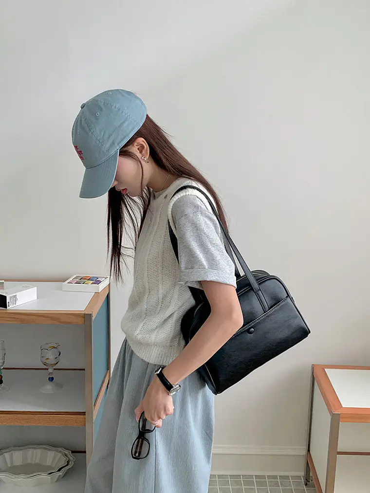 Bolso Bowling con Bolsillo Frontal · Asas Largas Dobles · Estilo Urbano Retro 1