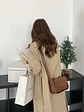 Bandolera Rectangular con Solapa · Correa Ajustable · Estilo Minimalista Retro - Miniatura 4