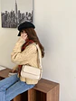 Bandolera Rectangular con Solapa · Correa Ajustable · Estilo Minimalista Retro - Miniatura 5
