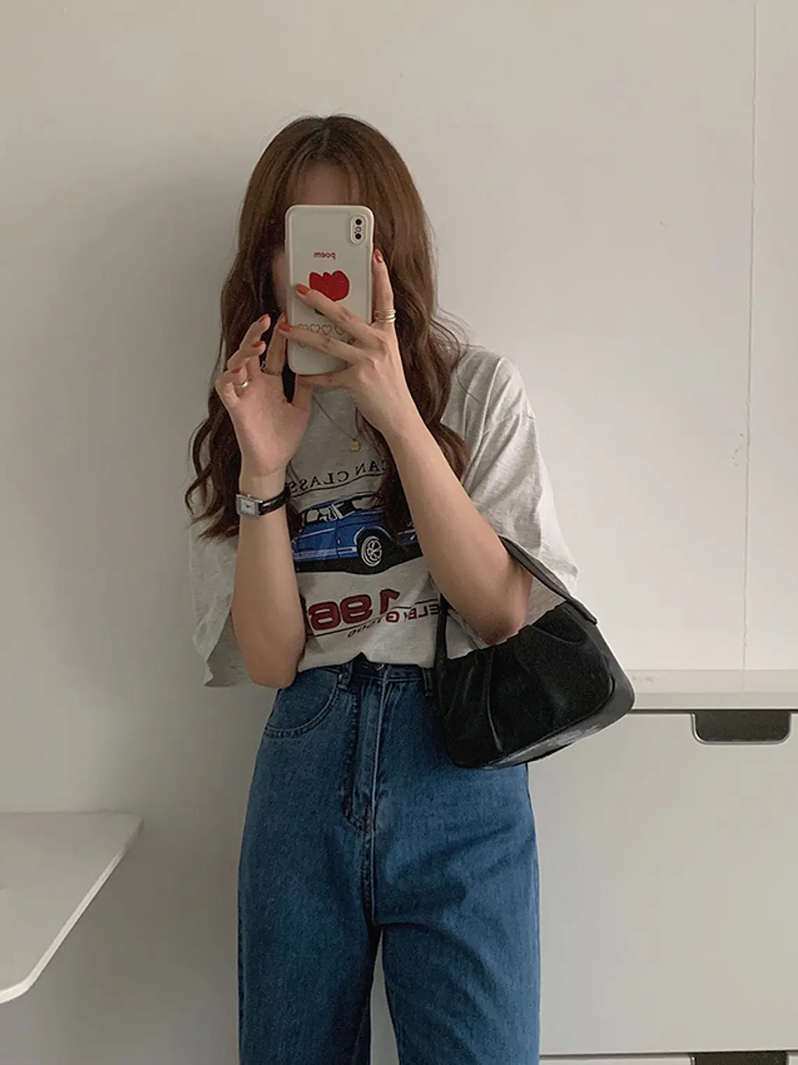Bolso Mini Fruncido con Asa Curva · Pliegues Suaves · Estilo Minimalista 5