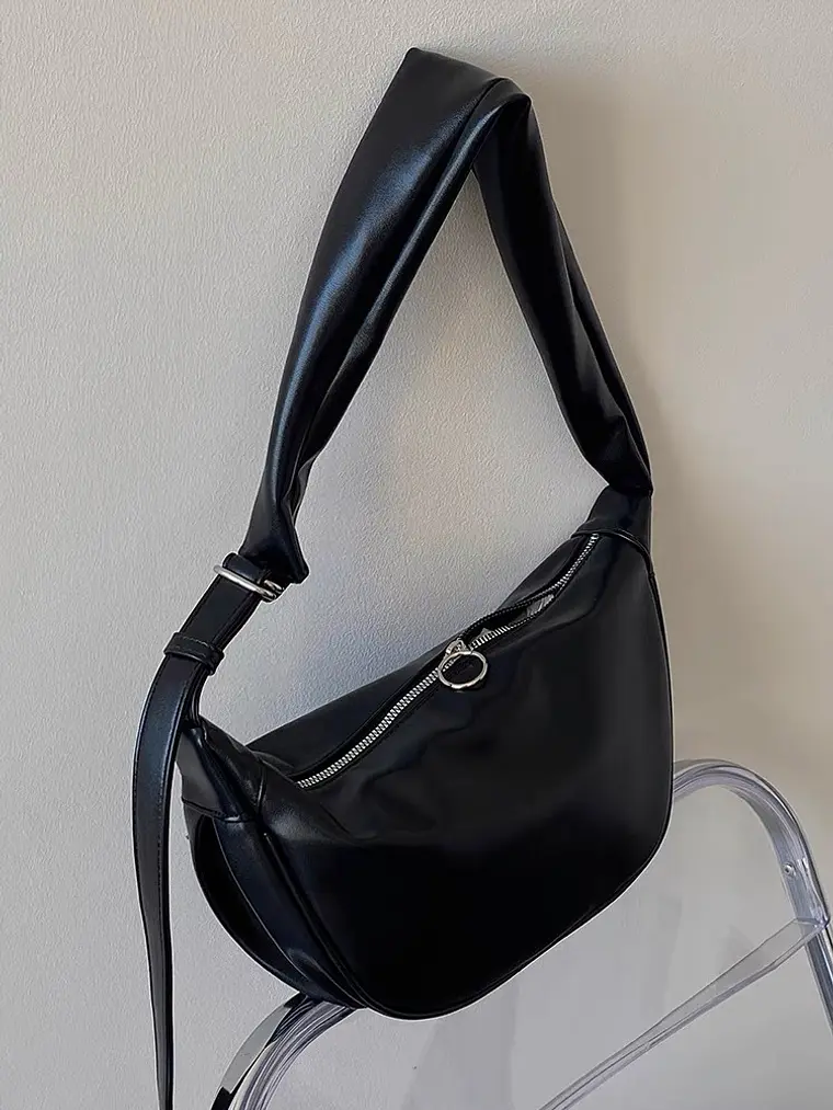Bolso Hobo Curvo con Correa Ancha · Cierre de Aro Metálico · Estilo Urbano 6