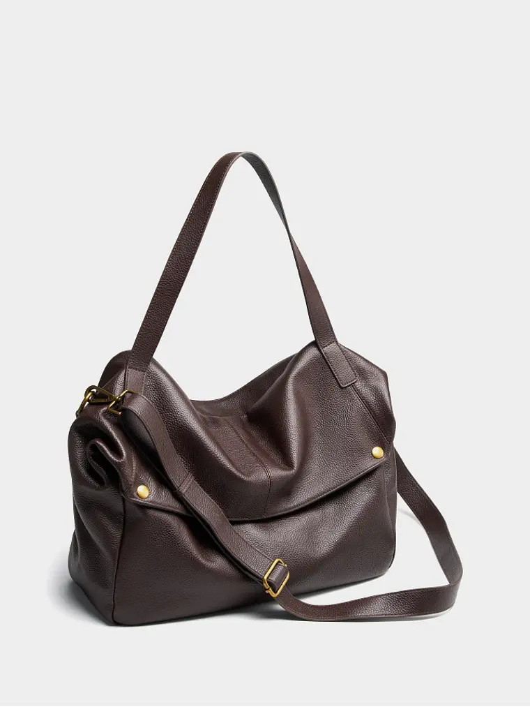 Bolso Hobo de Cuero · Solapa Suave · Volumen Relajado 8