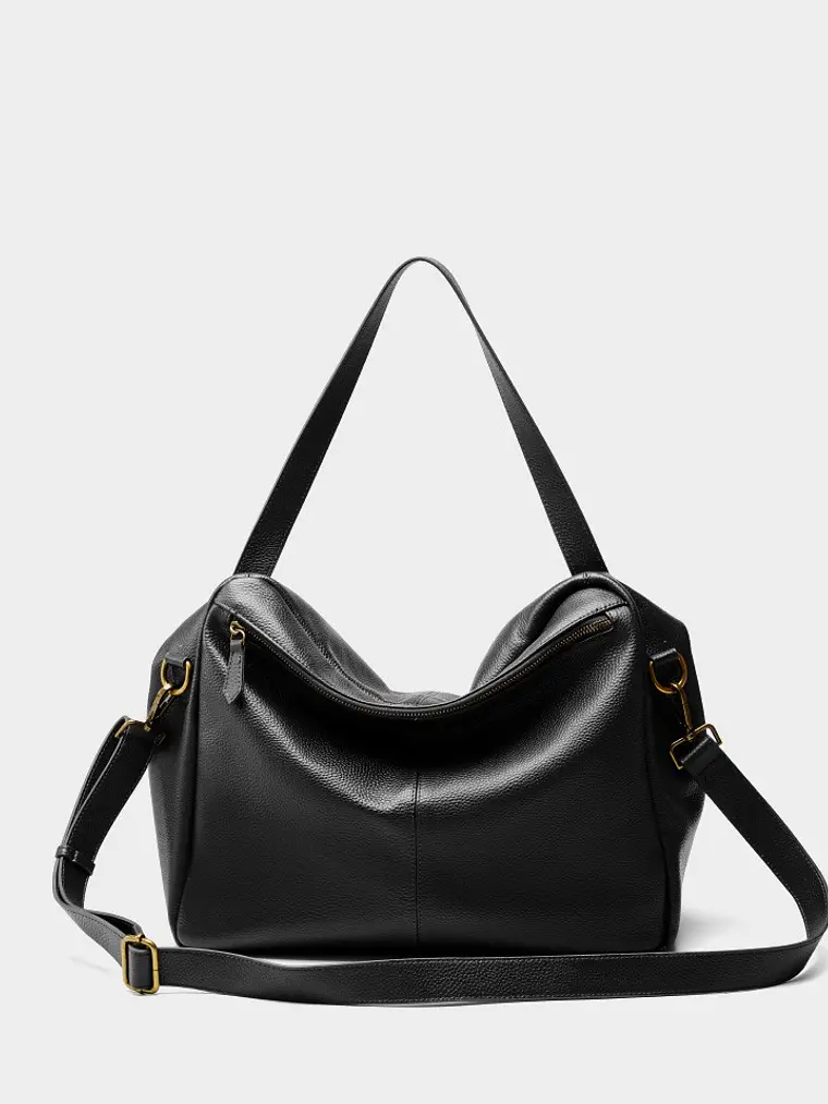 Bolso Hobo de Cuero · Solapa Suave · Volumen Relajado 16