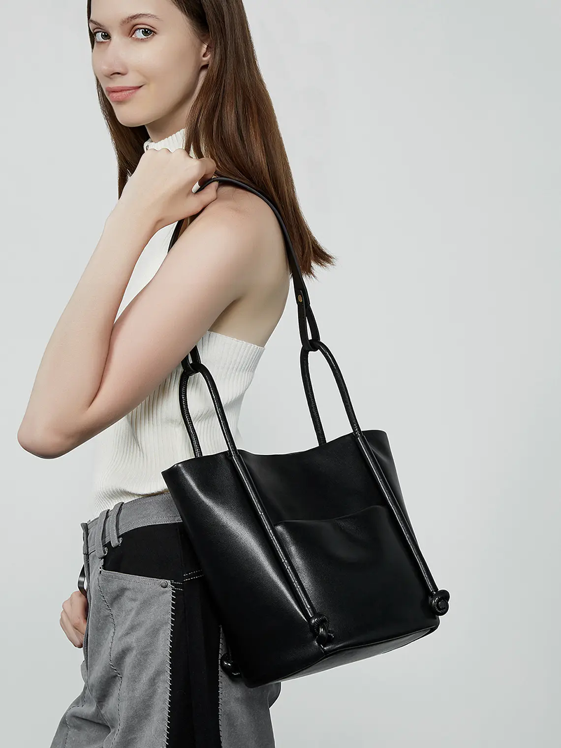Bolso Tote de Cuero · Silueta Vertical 5
