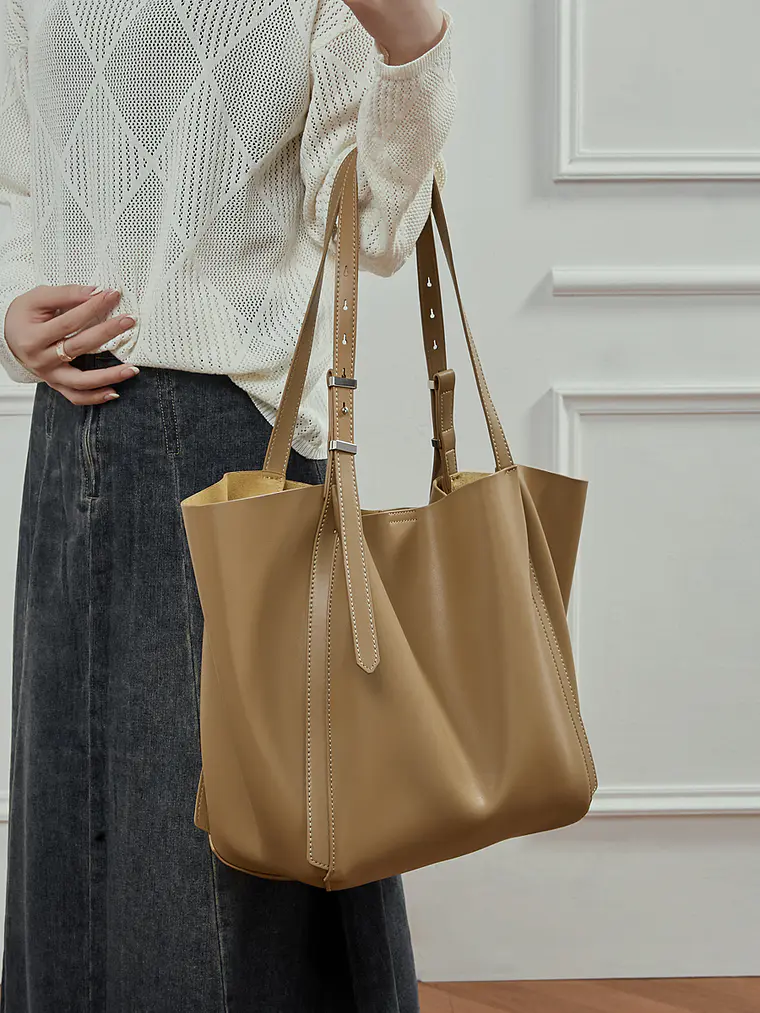 Bolso Tote de Cuero · Formato Amplio 25
