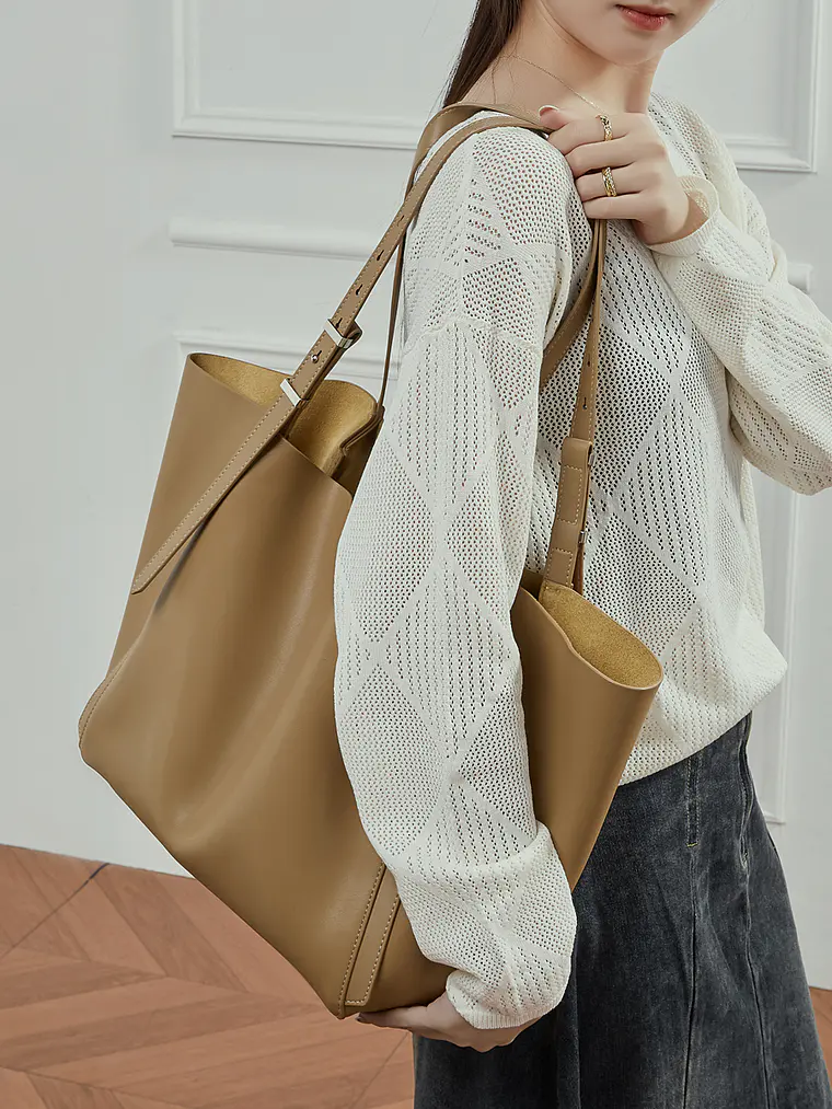 Bolso Tote de Cuero · Formato Amplio 24
