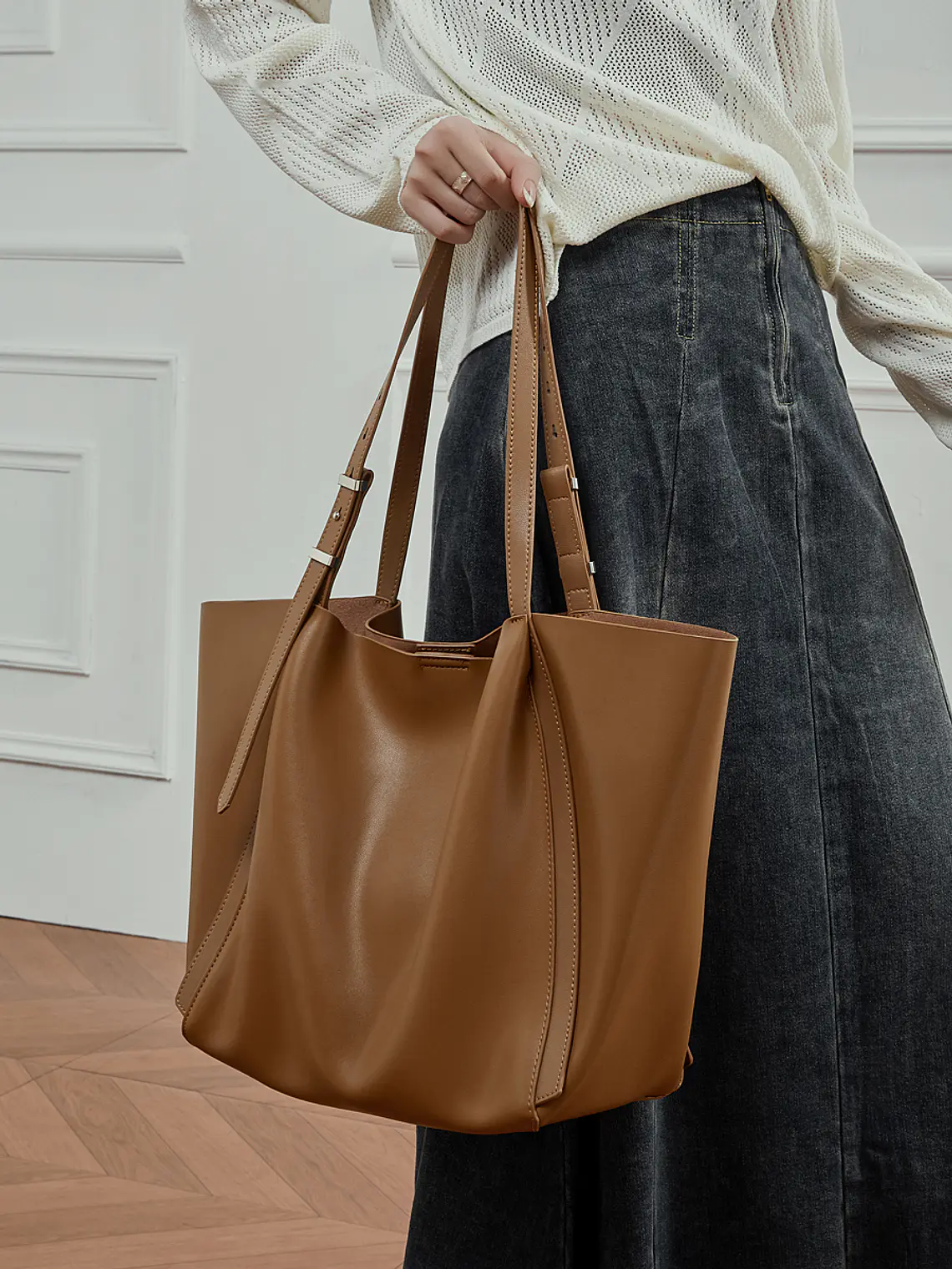 Bolso Tote de Cuero · Formato Amplio 19