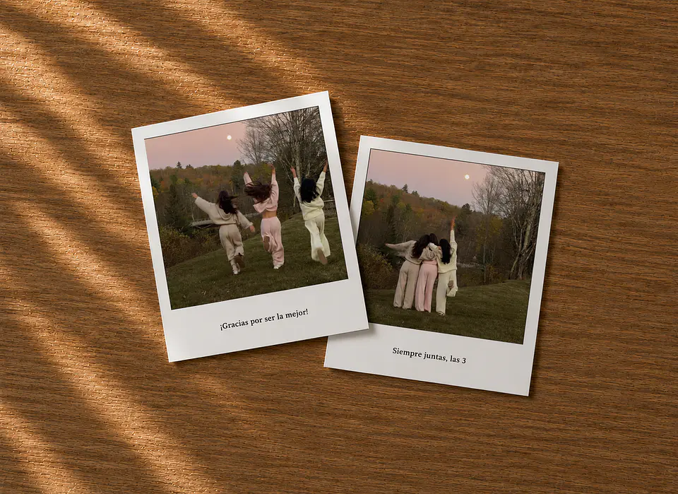 2 fotos polaroids con frase  1