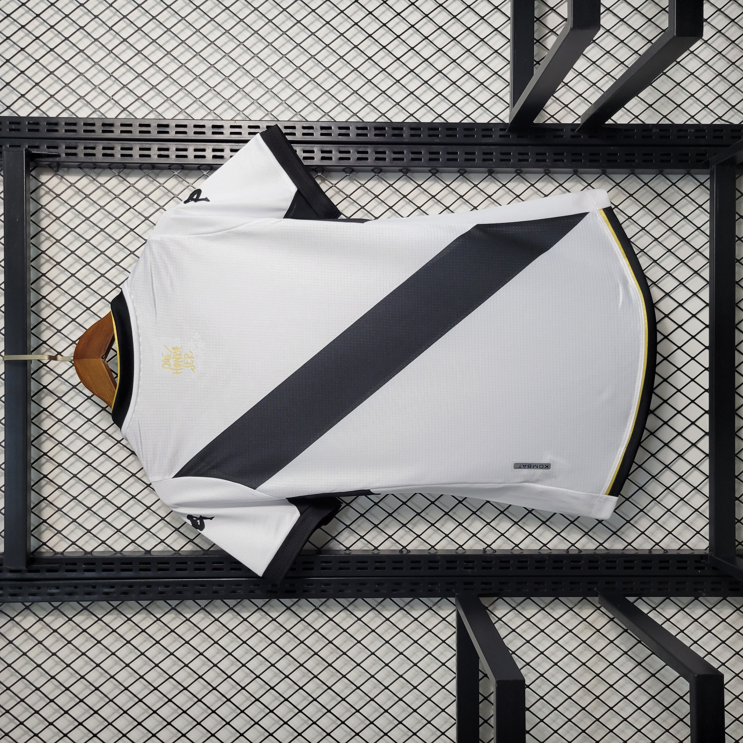 VASCO DA GAMA AWAY 23/24 TORCEDOR FEMININO 3