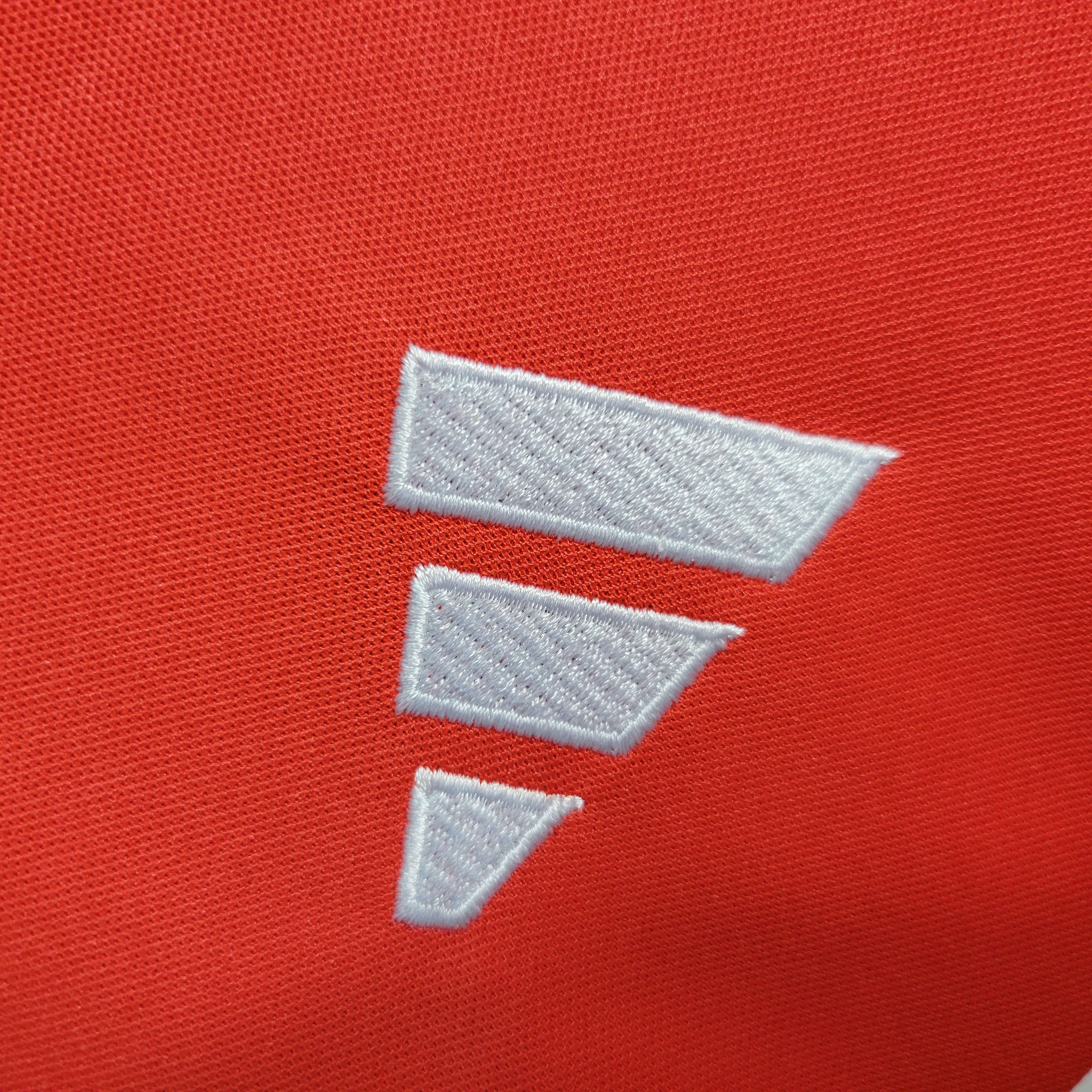 INTERNACIONAL HOME 23/24 6