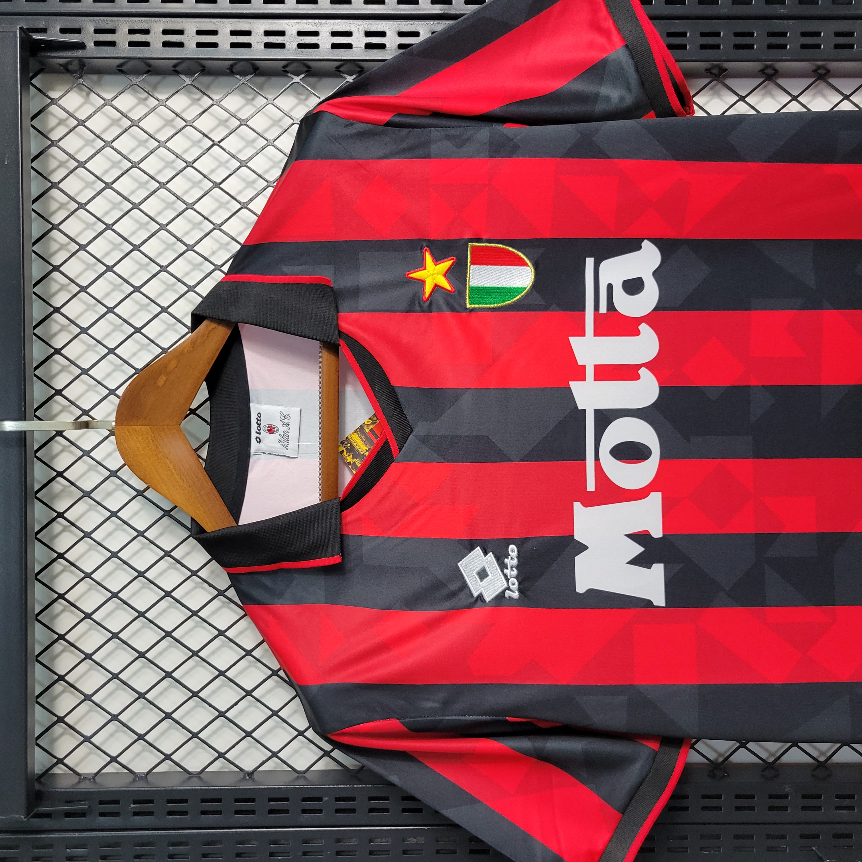 MILAN HOME RETRO 98-99 4