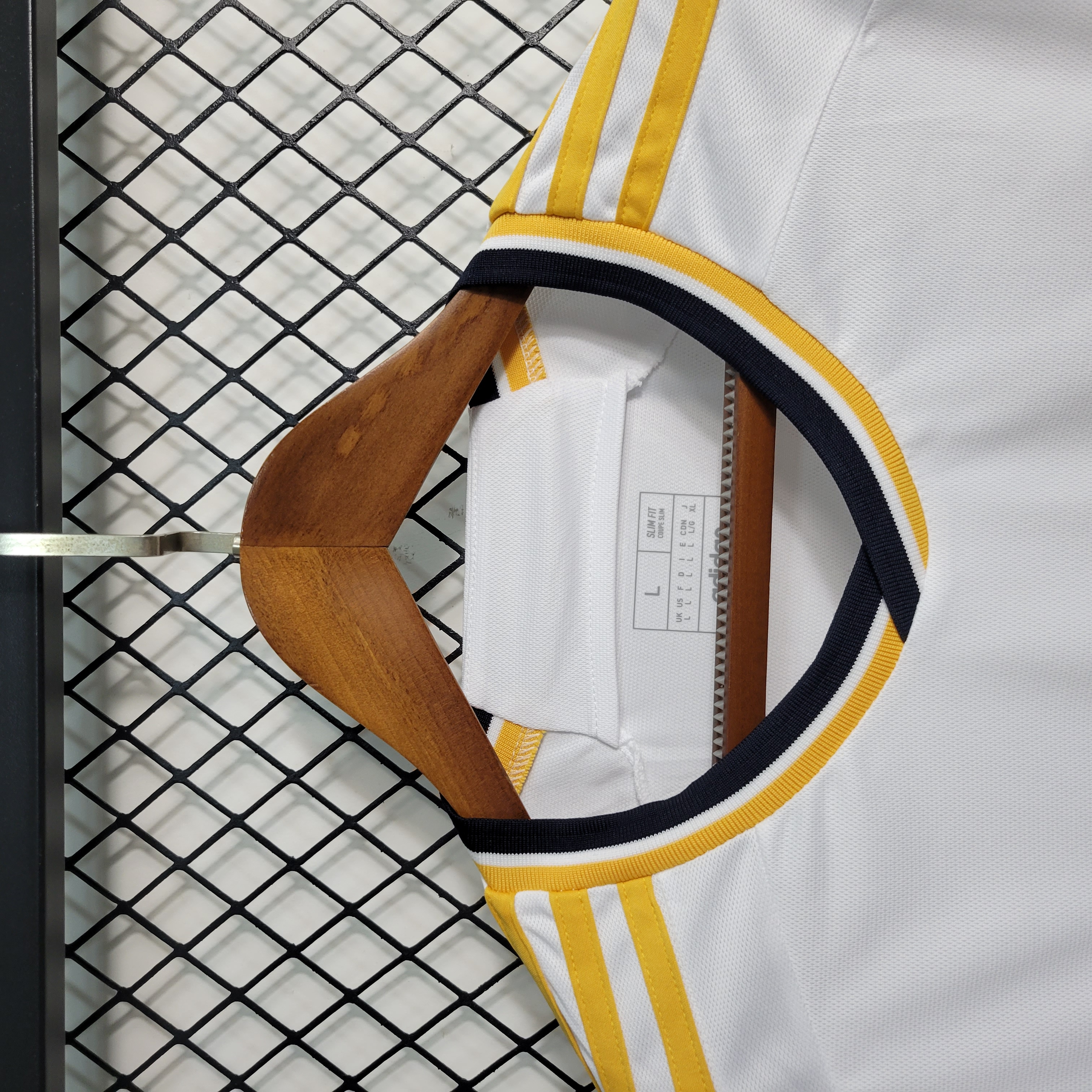 REAL MADRID HOME 23-24 5