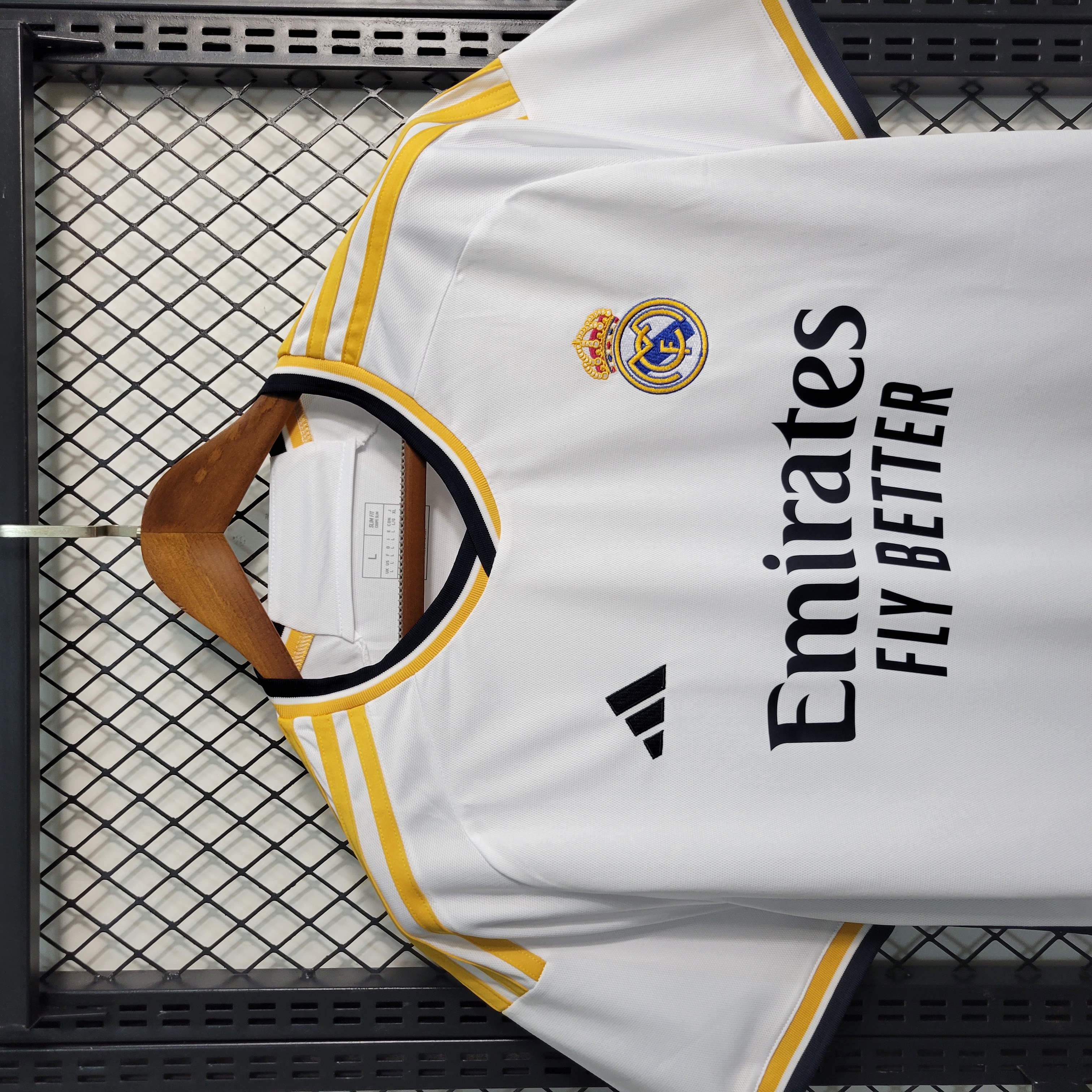 REAL MADRID HOME 23-24 9
