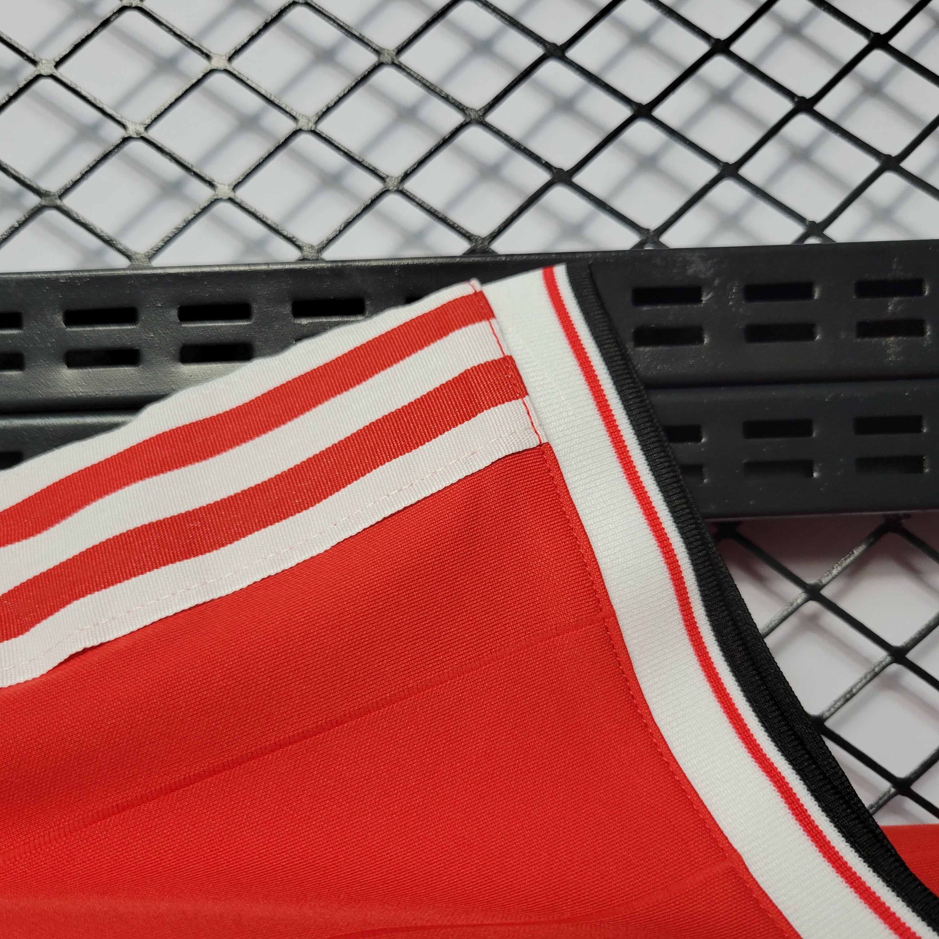 MANCHESTER UNITED RETRO 1984 6