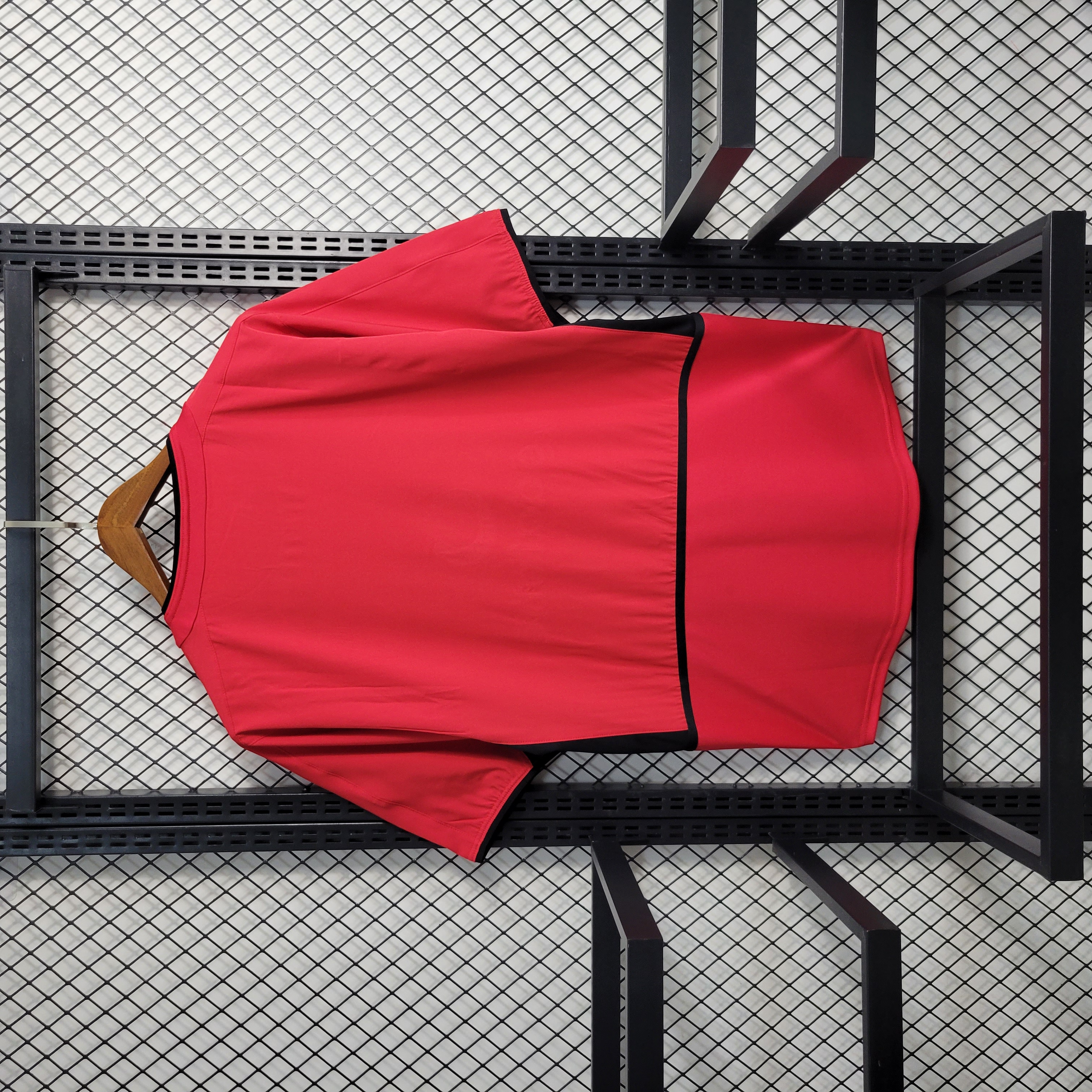 MANCHESTER UNITED RETRO 2004 4