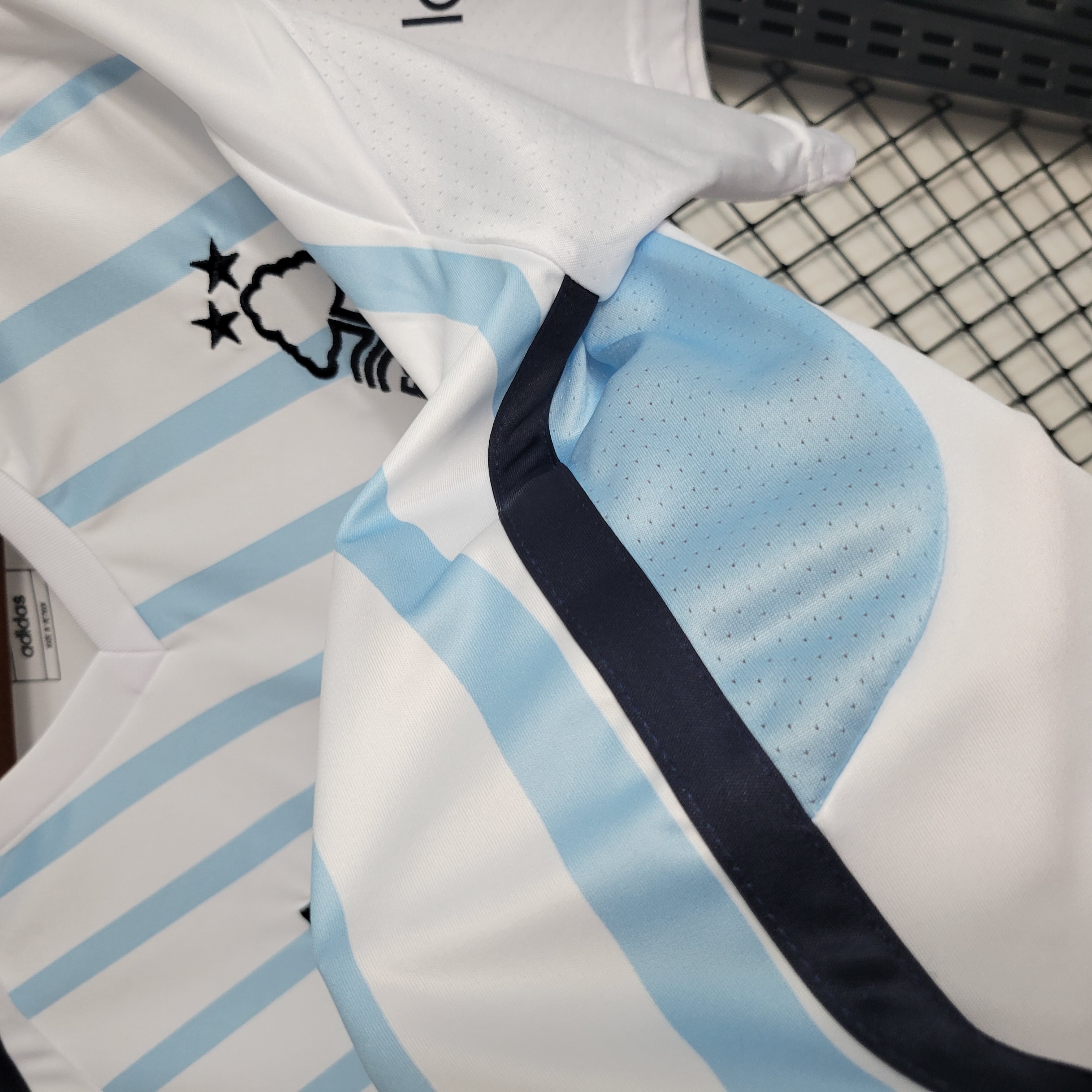 NOTTINGHAM FOREST AWAY 23-24 4