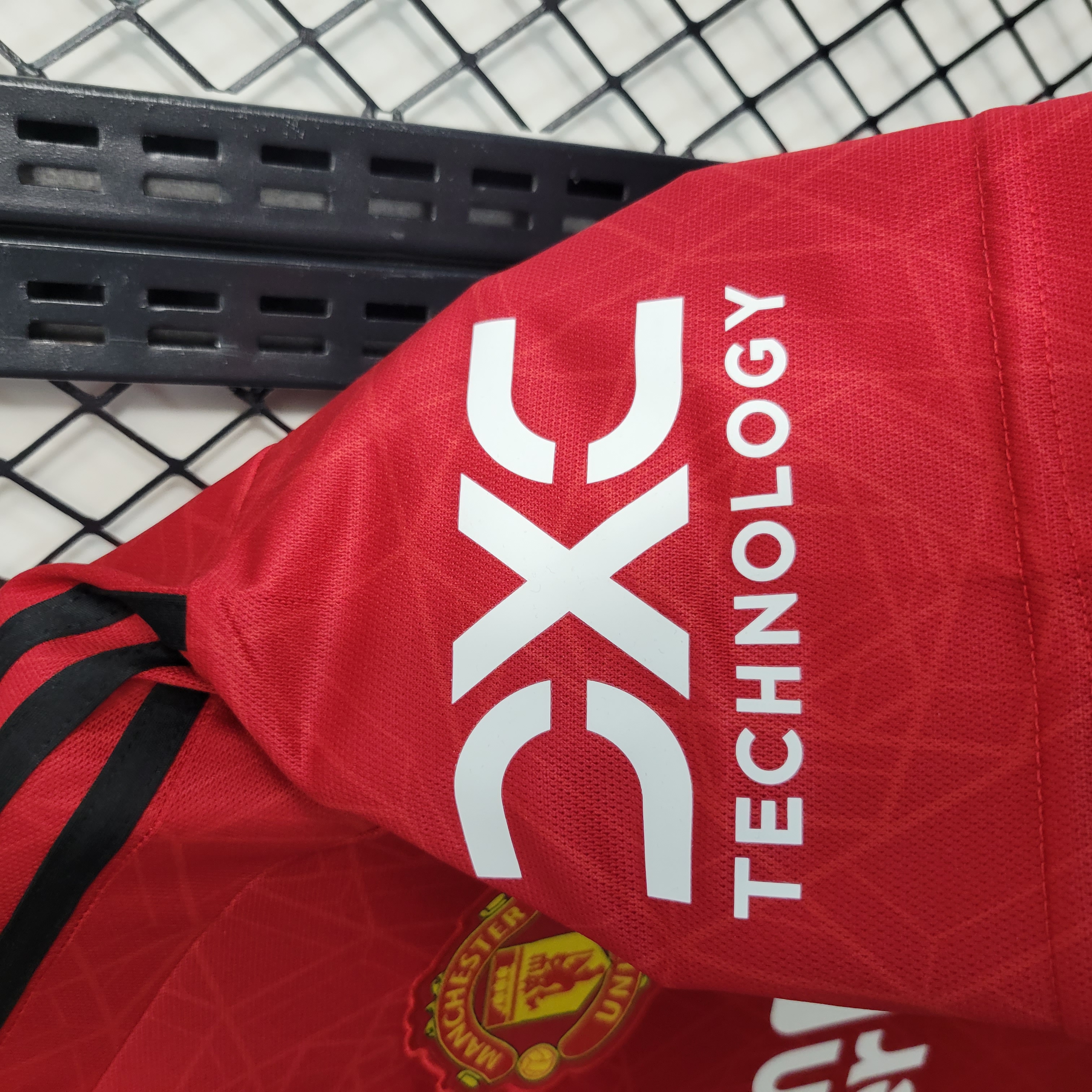 MANCHESTER UNITED HOME 23-24 4