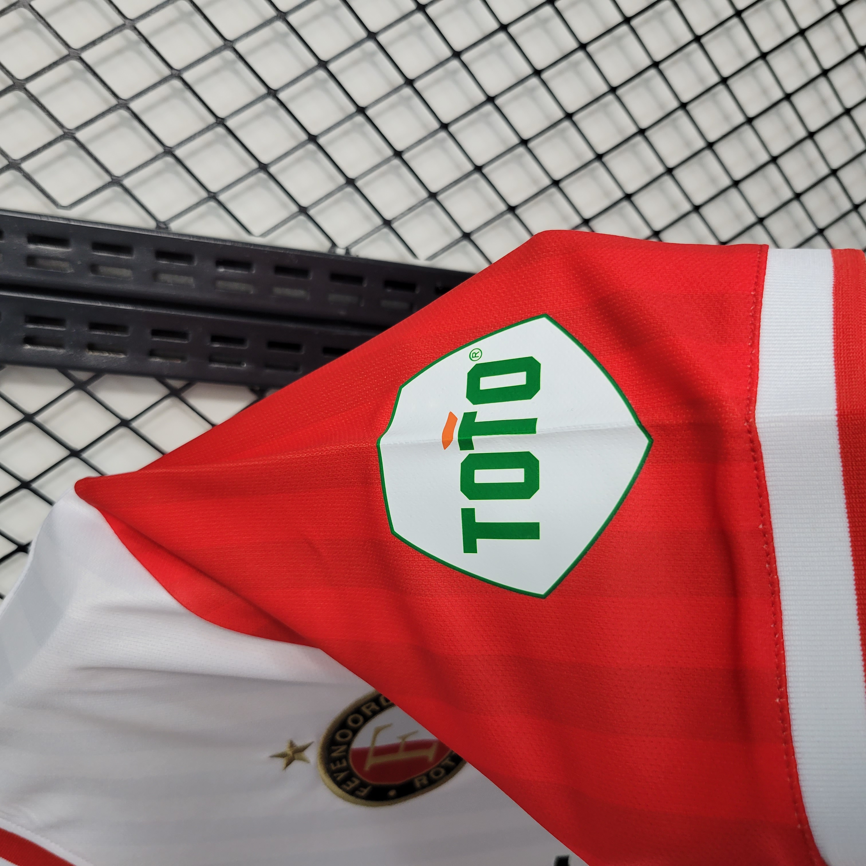 FEYENOORD HOME 23-24 3